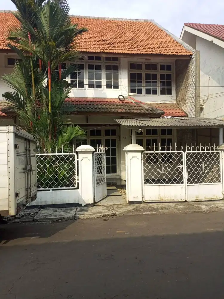 DIJUAL Rumah  di Cempaka Putih