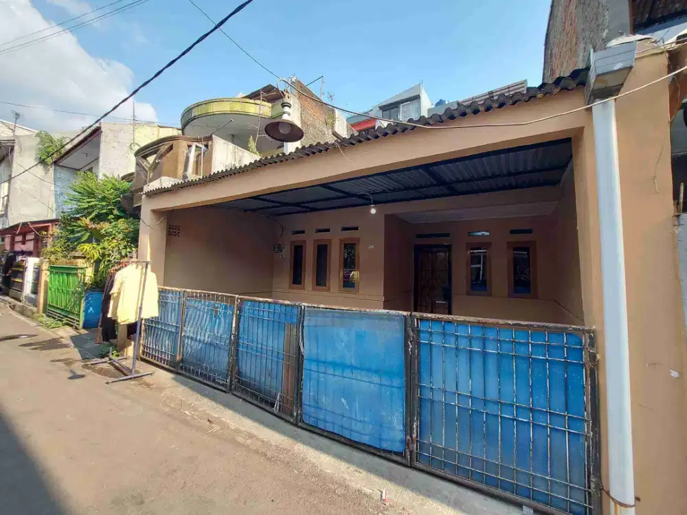 rumah 1lantai bahan kost lokasi strategis di sarijadi pasteur sukajadi bandung kota