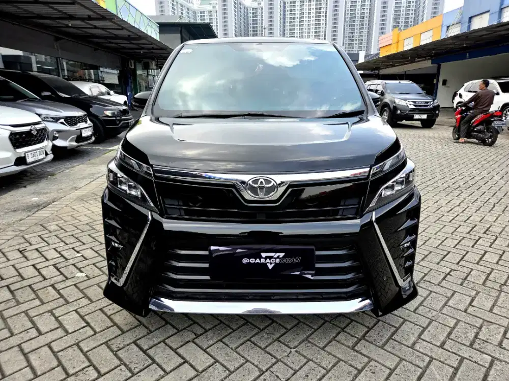 Siap pakai,Tidak ada PR! Toyota voxy 2019