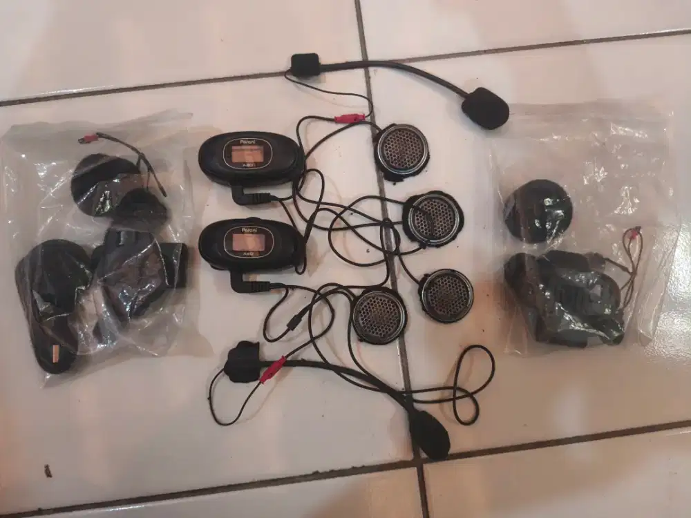 Jual Sepasang Interkom Parani A20 original by Sena, mulus.