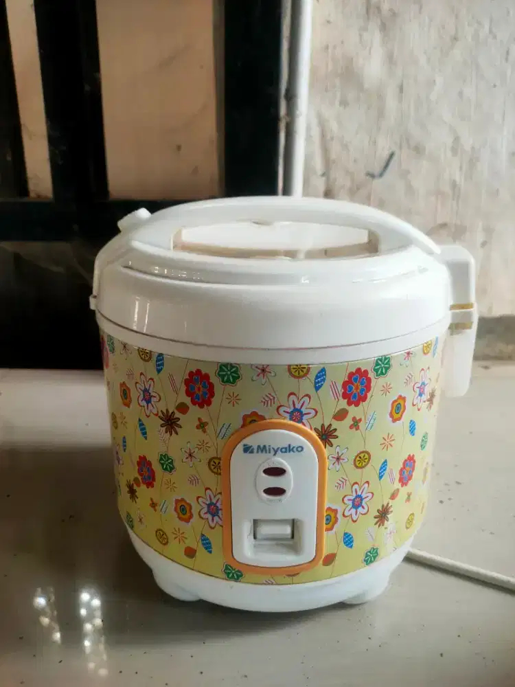 Ricek cooker miyako 0,6 liter