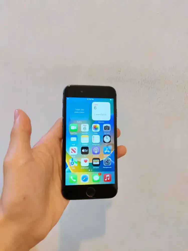 Jual Iphone 8 64 Gb WiFi Only Siap Pakai Jual 950 Rb Nego Tipis