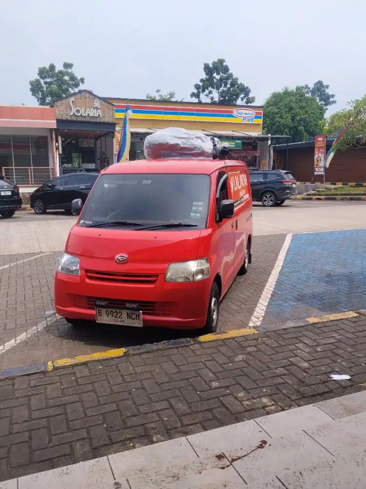 Grand Max Blindvan 2019 Merah