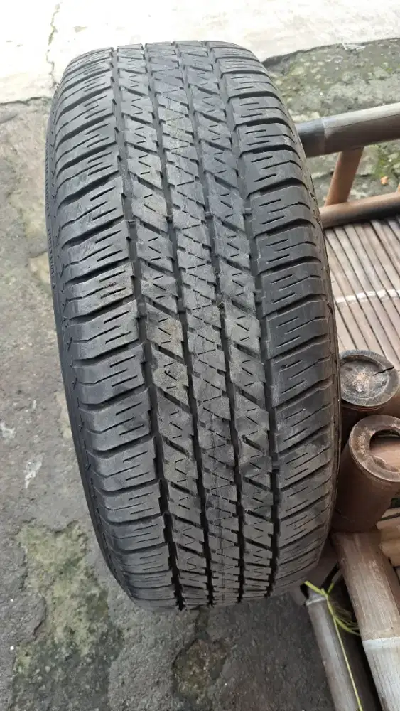 Ban pajero fortuner 265 60 r18 bridgestone dueler