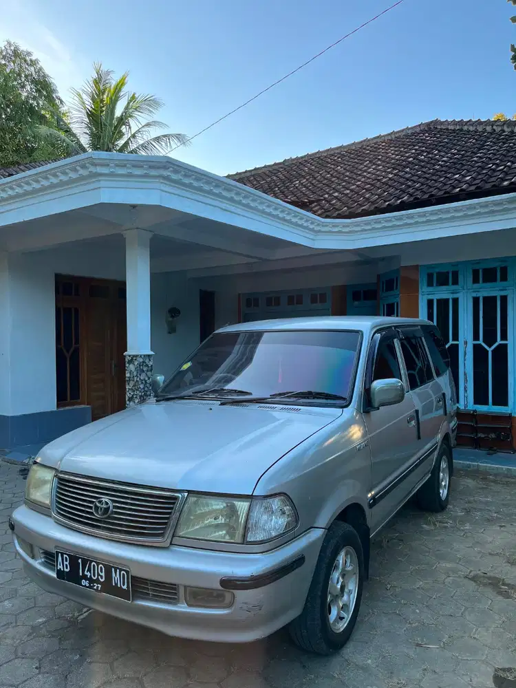 Toyota Kijang SX 1.8 MT 2001