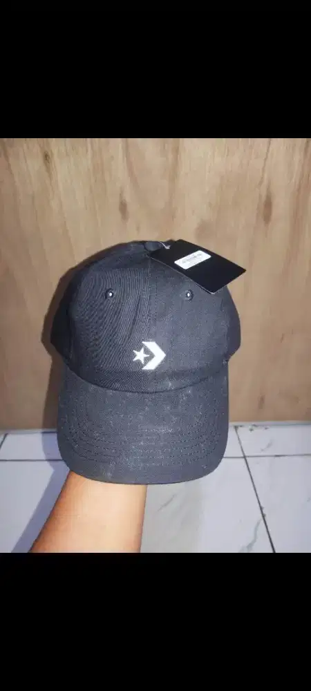 Topi Caps Converse