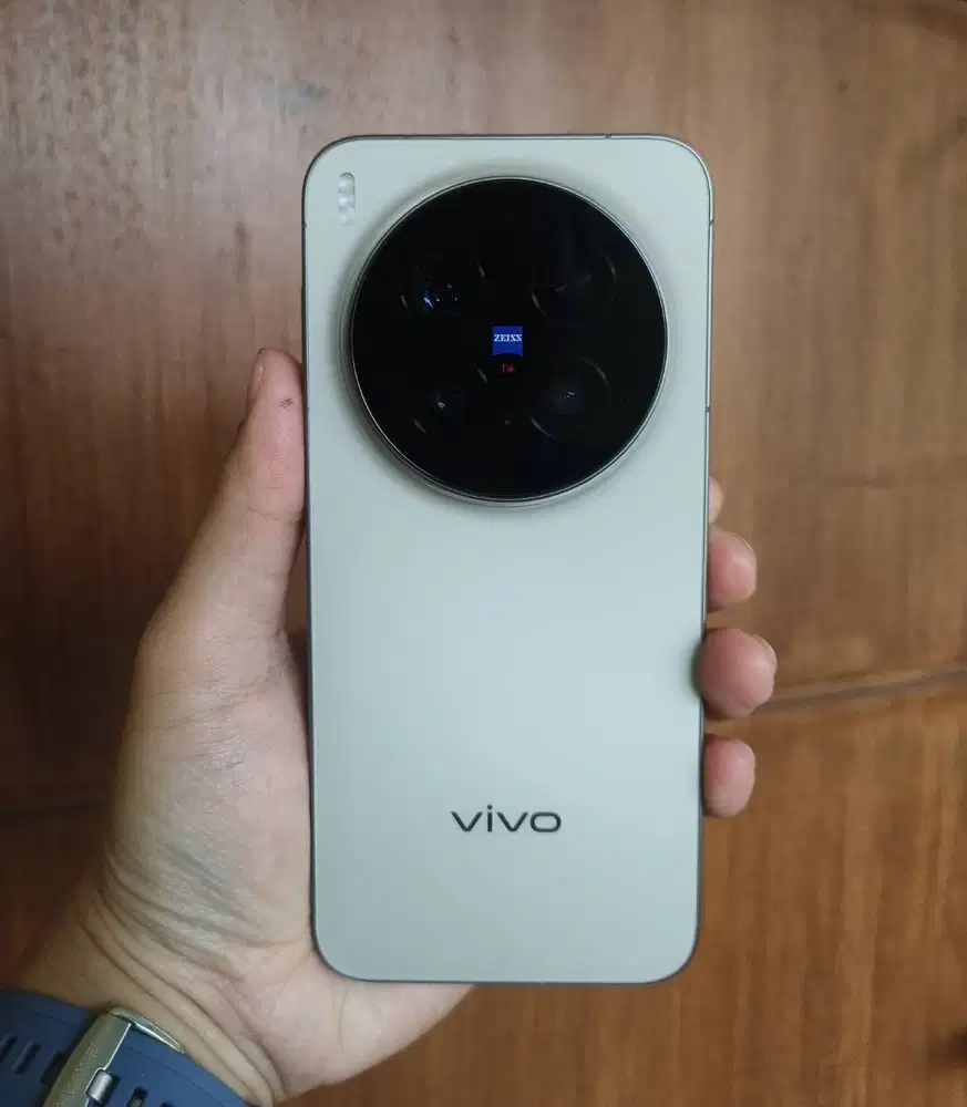VIVO X300 PRO April 2026
