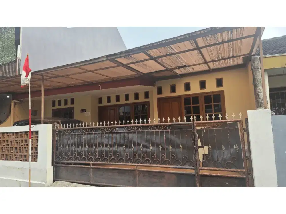 Y352 Rumah 1 Lantai 135 m2 Dekat Stasiun Pondok Kopi Jakarta Timur