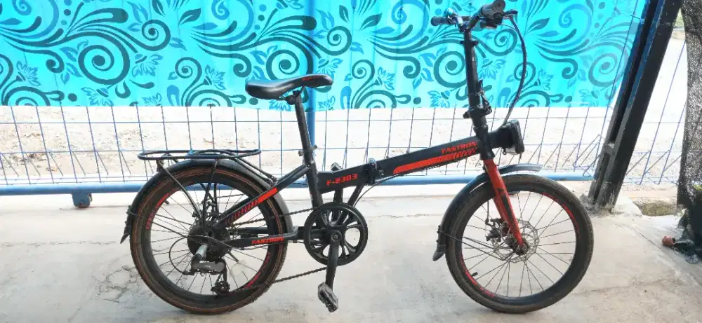 Sepeda Lipat 20