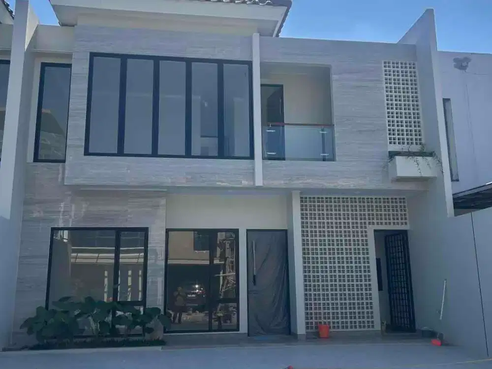 dijual rumah baru tengah kota makassar