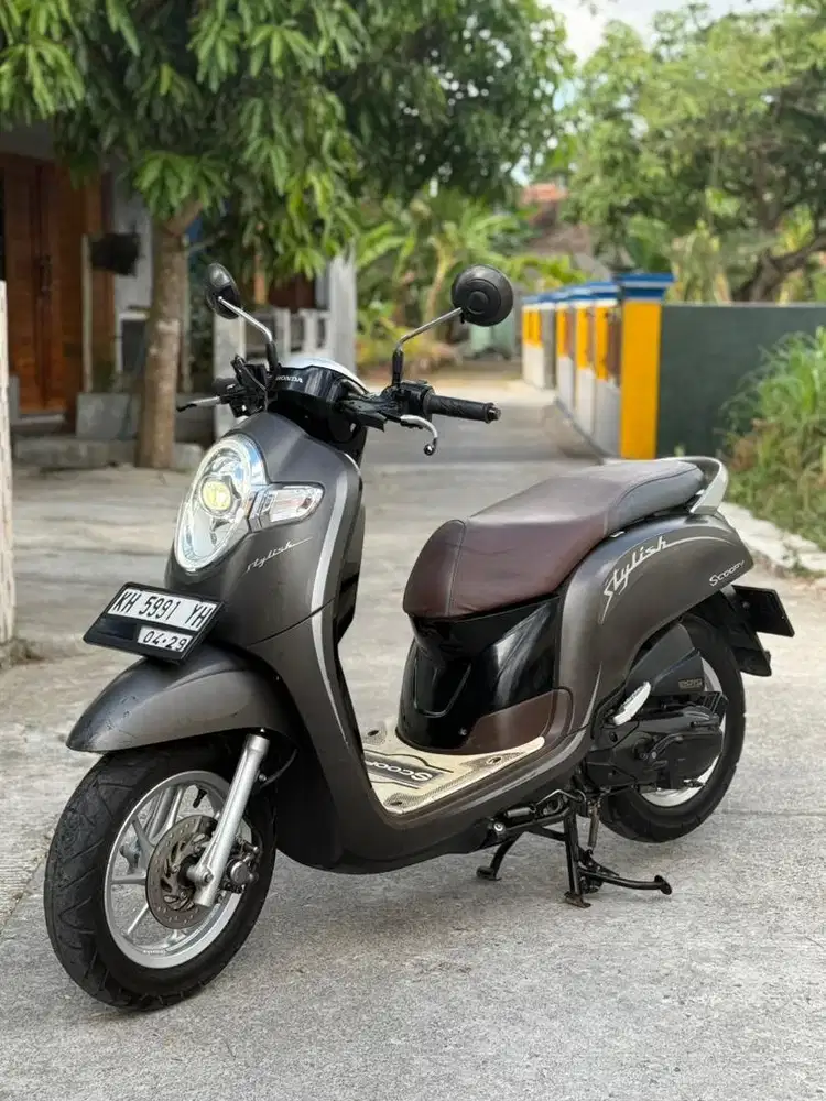 Scoopy 2019 lengkap on