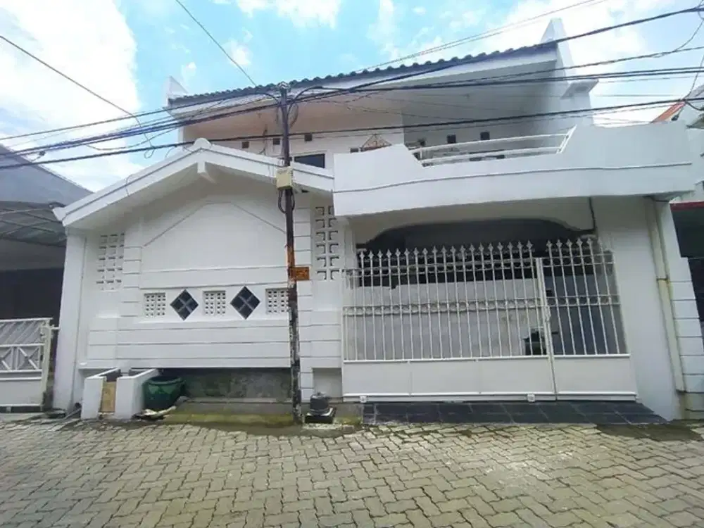 Rumah Semolowaru Elok Lingkungan Nyaman Bebas Banjir, Dekat Manyar