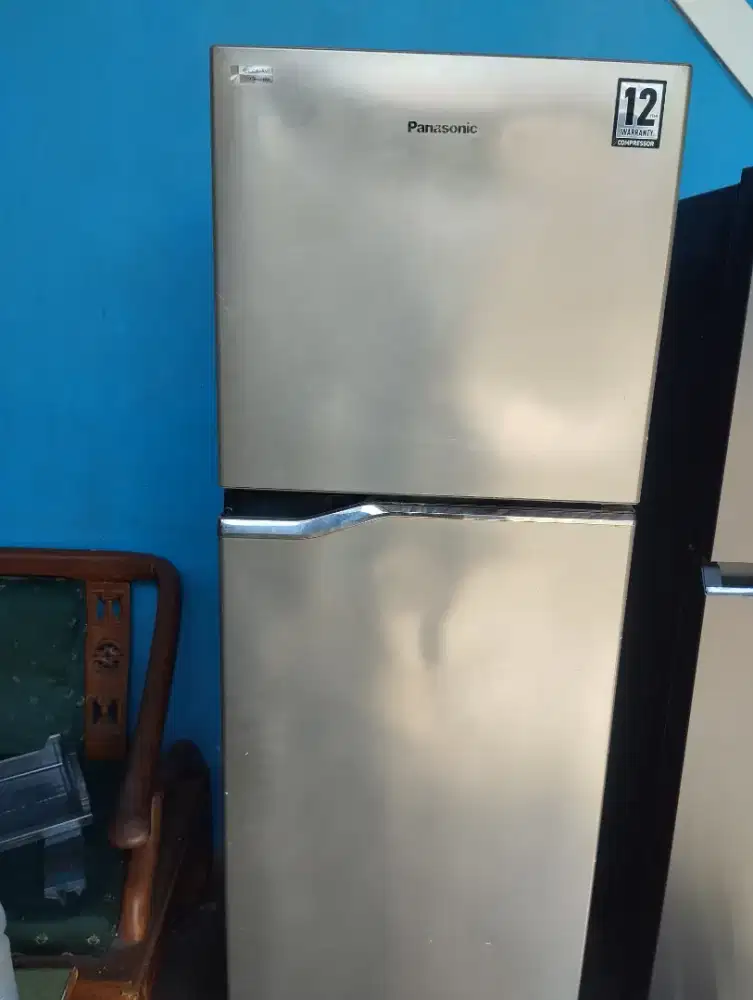 Kulkas Panasonic inverter Garansi