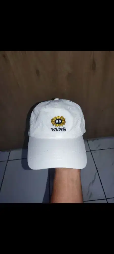 Topi Caps Vans.