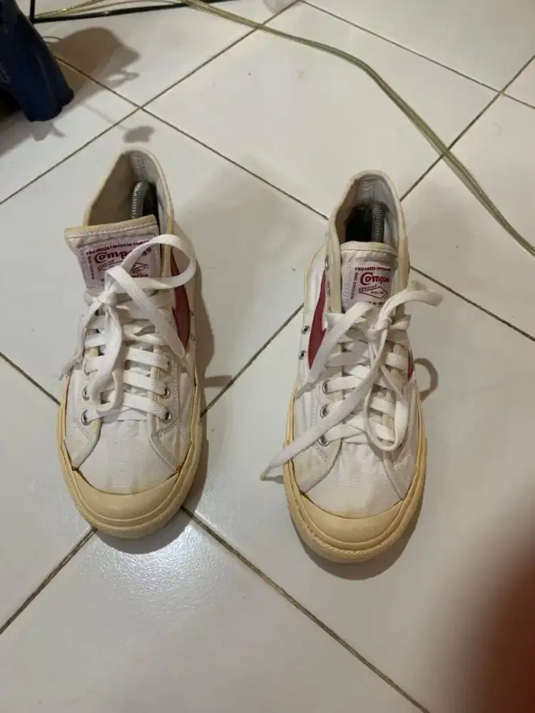 compass gazelle high white