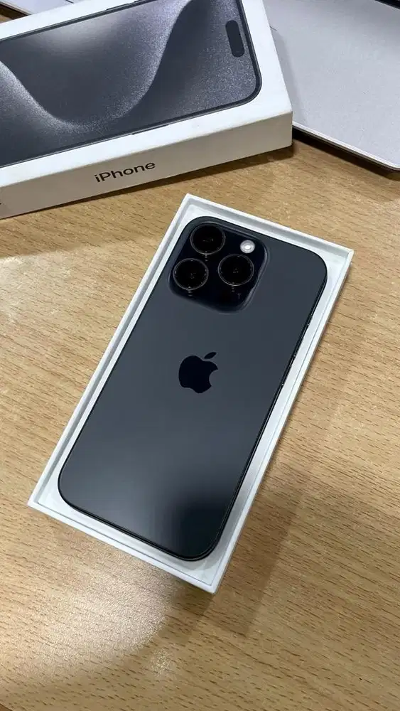 iPhone 15 Pro 128 gb ex iBox