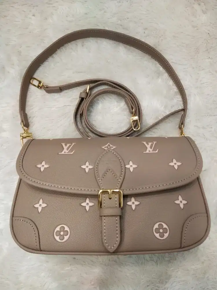 Luxury LOUIS VUITTON bags cantik banget dan sangat mewah