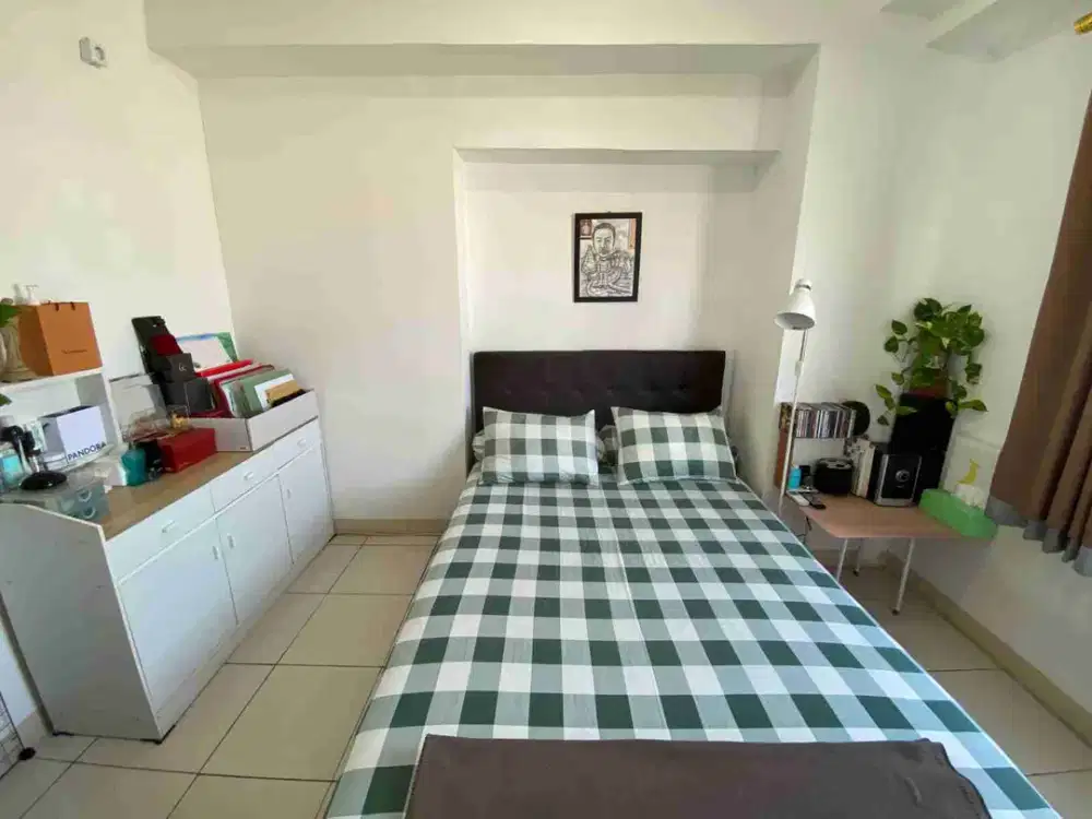 Apartemen Hoek