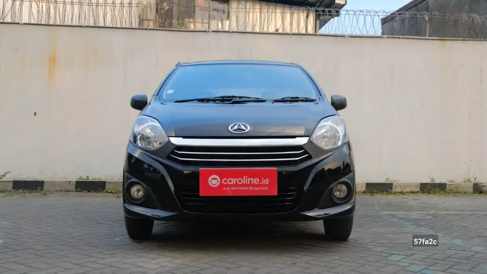 DAIHATSU AYLA D PLUS 1.0 MT 2022 HITAM
