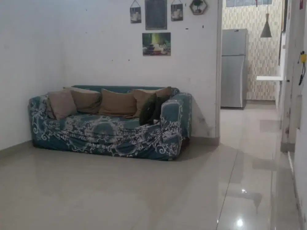 Rumah Taman Cibaduyut Indah Dekat Jalan Utama