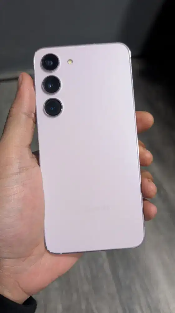 Samsung s23 8/256gb