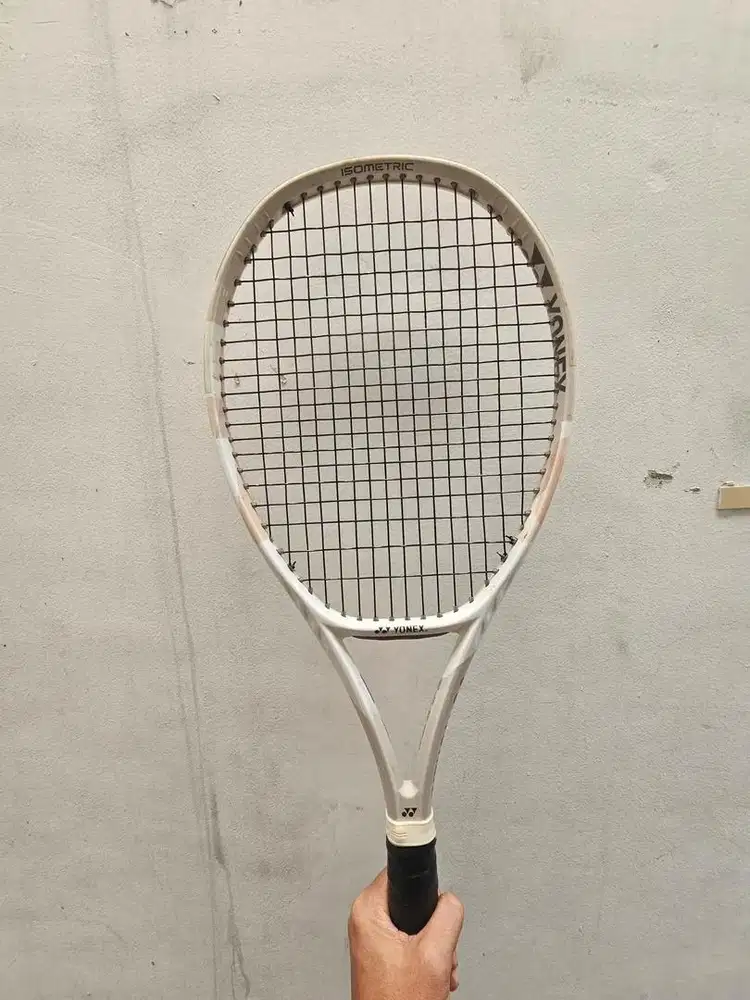 Raket tennis yonex vcore