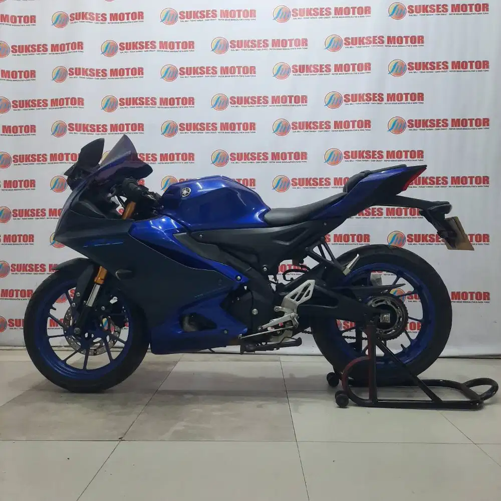 YAMAHA R 15 CONECTIDE 2023 DP O RUPIAH