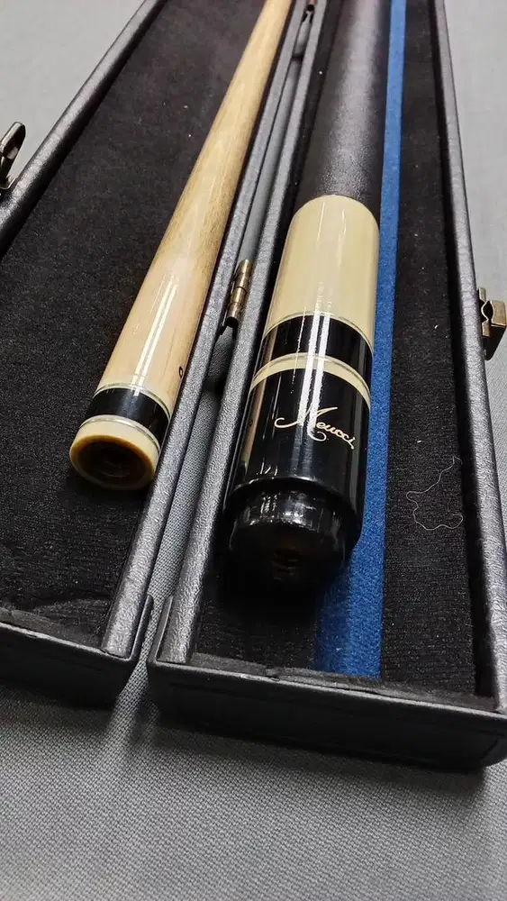 Meucci Cue billiard