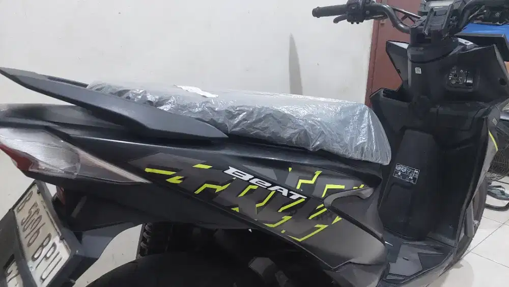 HONDA NEW BEAT STREET 2025 GRESS LIKE NEW