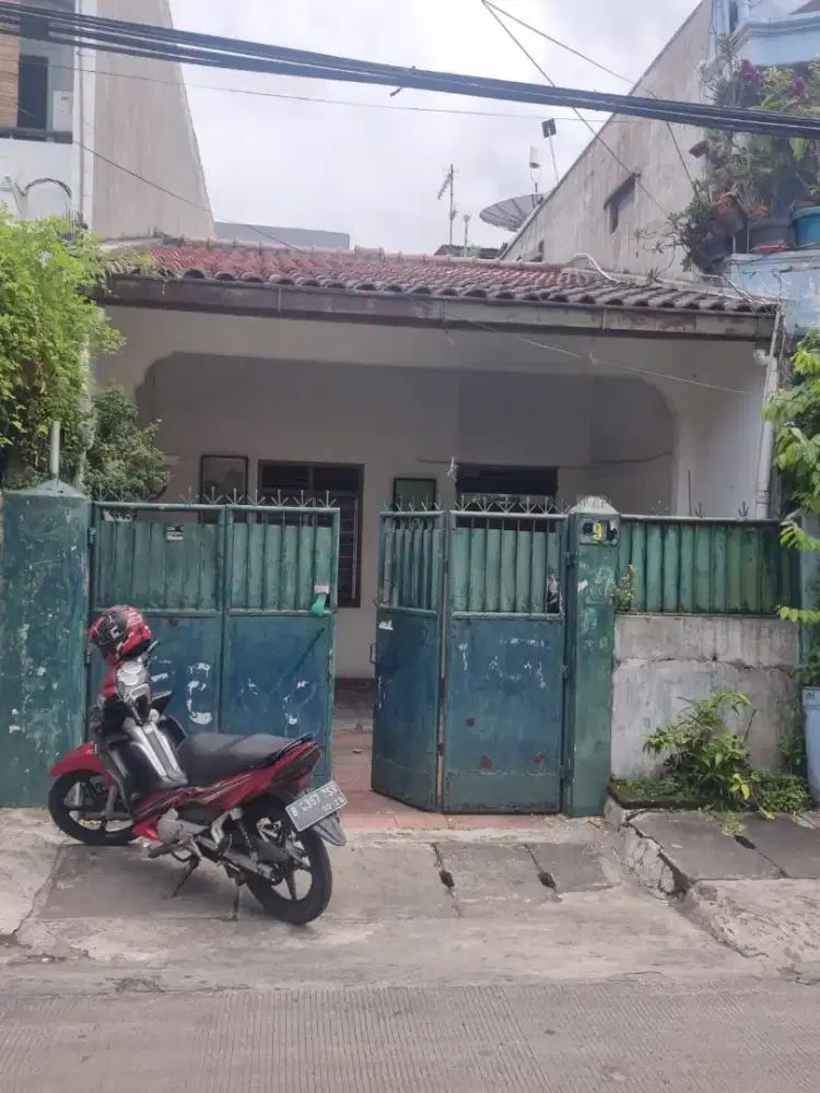 RUMAH DI JUAL CEPAT !