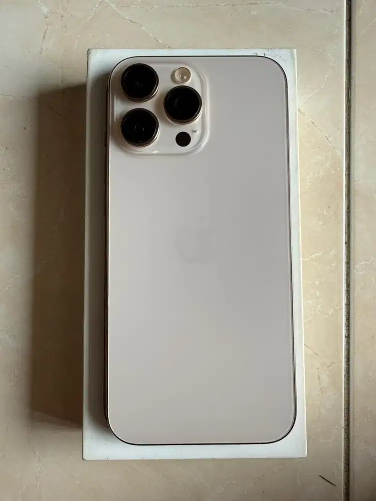 Iphone 16 pro max ibox