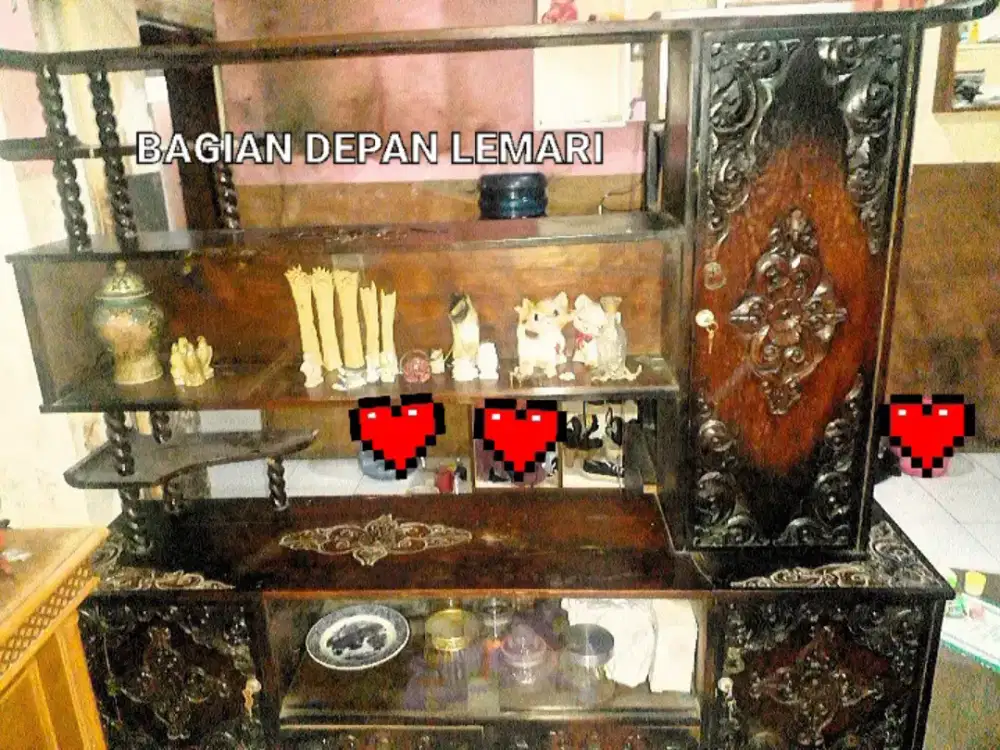 Lemari Bufet TV/Pajangan Jadul Kayu Jati Ukiran Klasik Antik Mulus