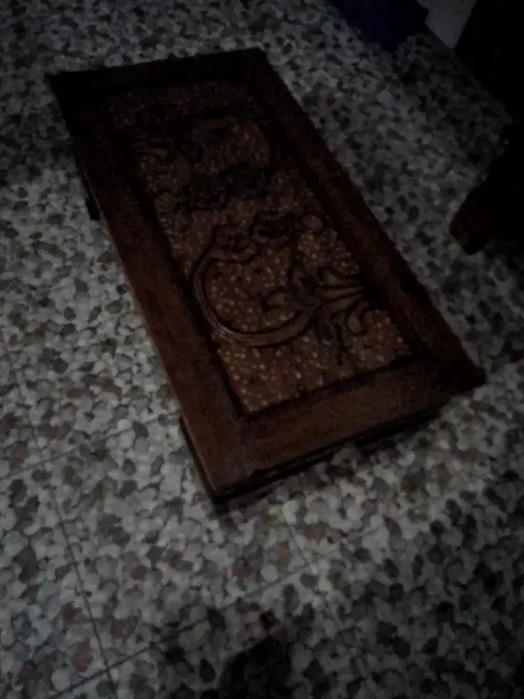 Meja kayu jati dari Jepara