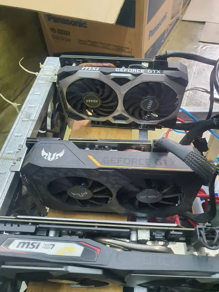 VGA GTX1660s FREE motherboard power supply