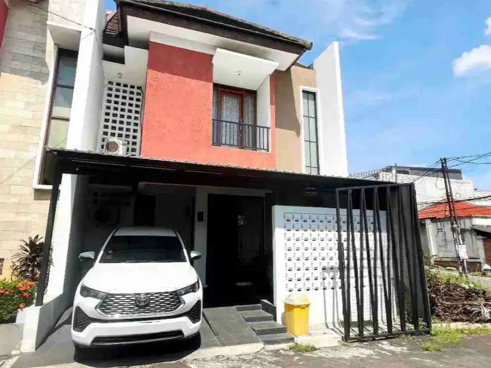 DI JUAL RUMAH TERAWAT PRIBADI SAWAH LAMA CIPUTAT TANGSEL
