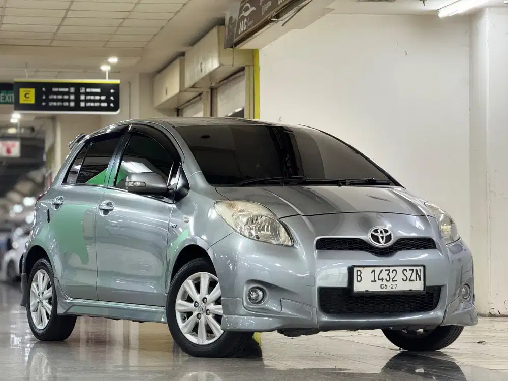 Good condition!!! Toyota yaris 1.5 E matic bensin 2012