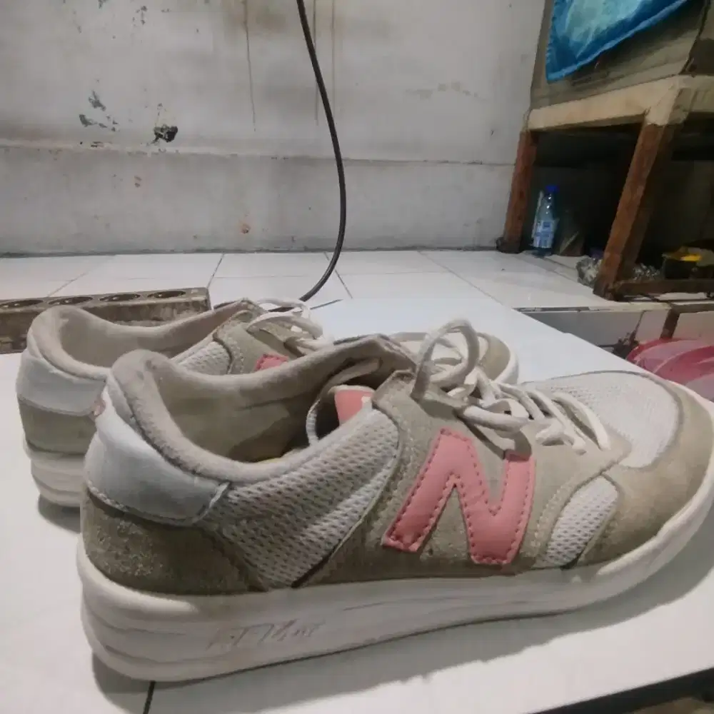 New Balance tipe 300 Original