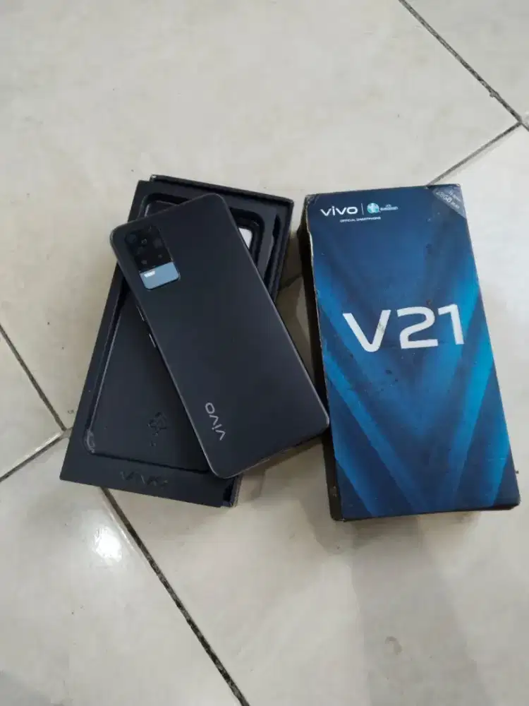 Vivo v21 ram 8/128