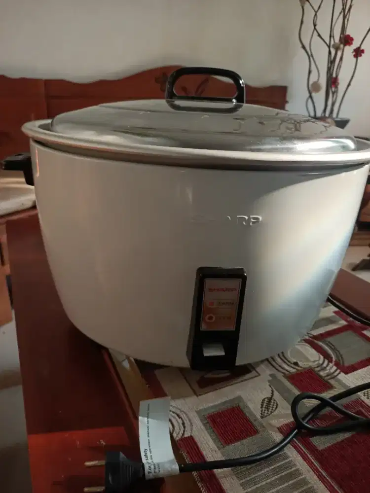 Rice Cooker / Magic Com