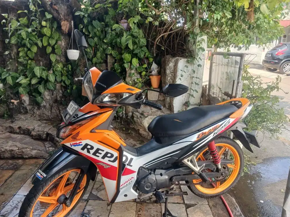 Honda Blade FI 2015