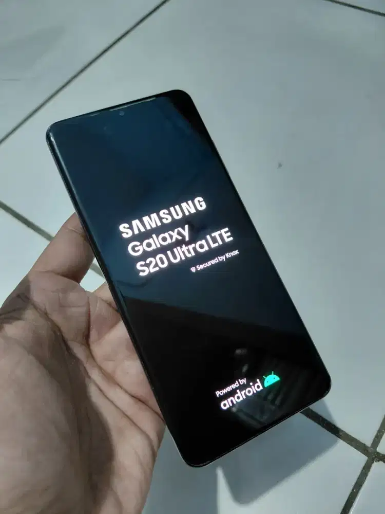 Samsung S20 ultra LTE 5G 12/128 lengkap LCD jernih normal bs tt