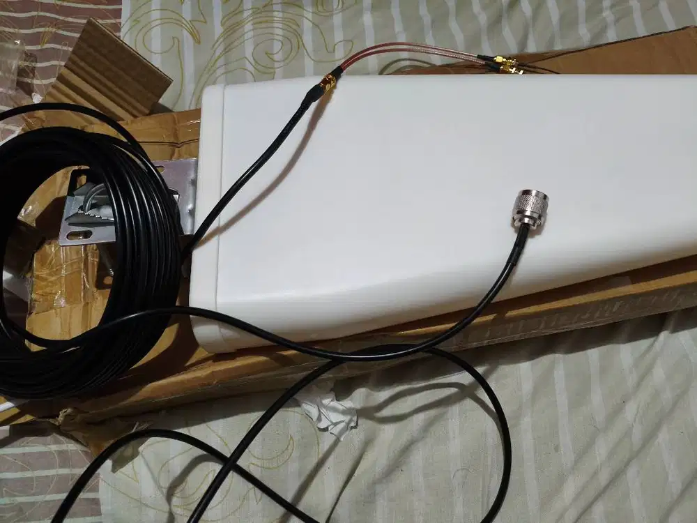 Antenna Periodic Huawei untuk Brovi 5G CPE
