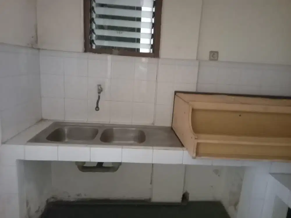 Dijual Ruko 3 Lantai Rungkut Surabaya via Lelang