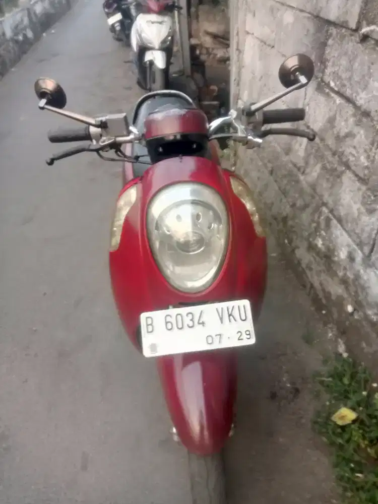 Scoopy 2015 lengkap