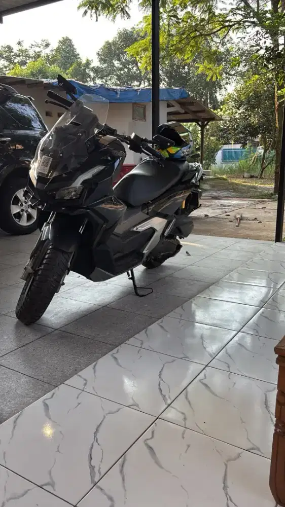 ADV 160 Hitam Tinggal Pake