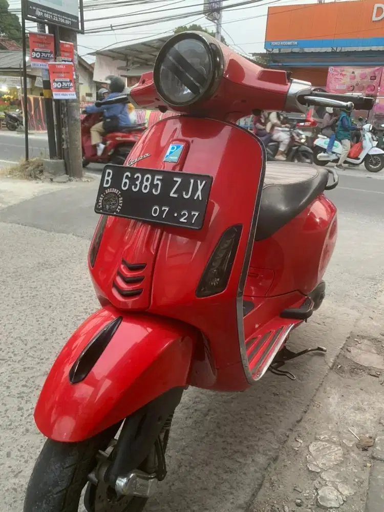 Vespa primavera