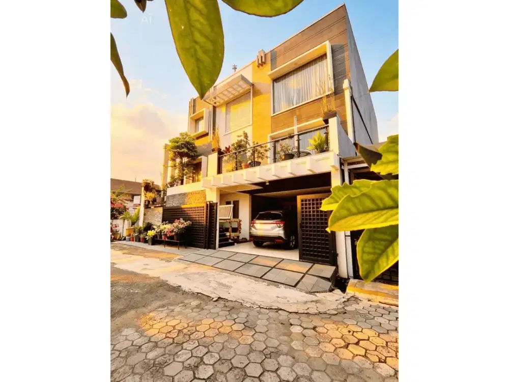 DD231 Rumah Private Pool Bagus Billymoon Pondok Kelapa Jakarta Timur