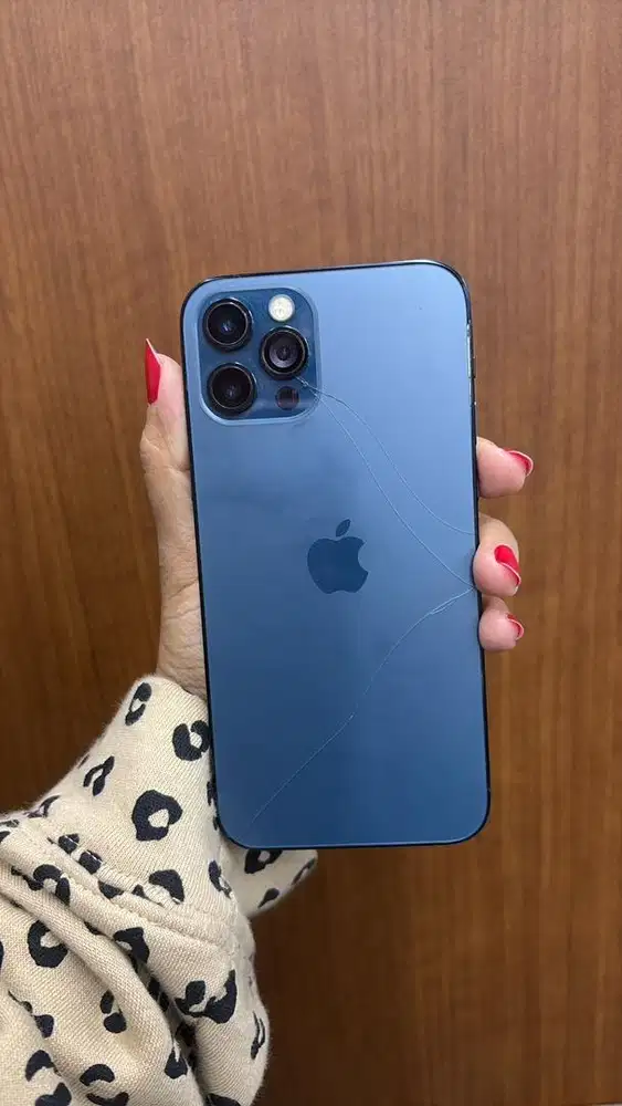 Di jual iPhone 12 Pro Inter Bekas, banyak minus nya
