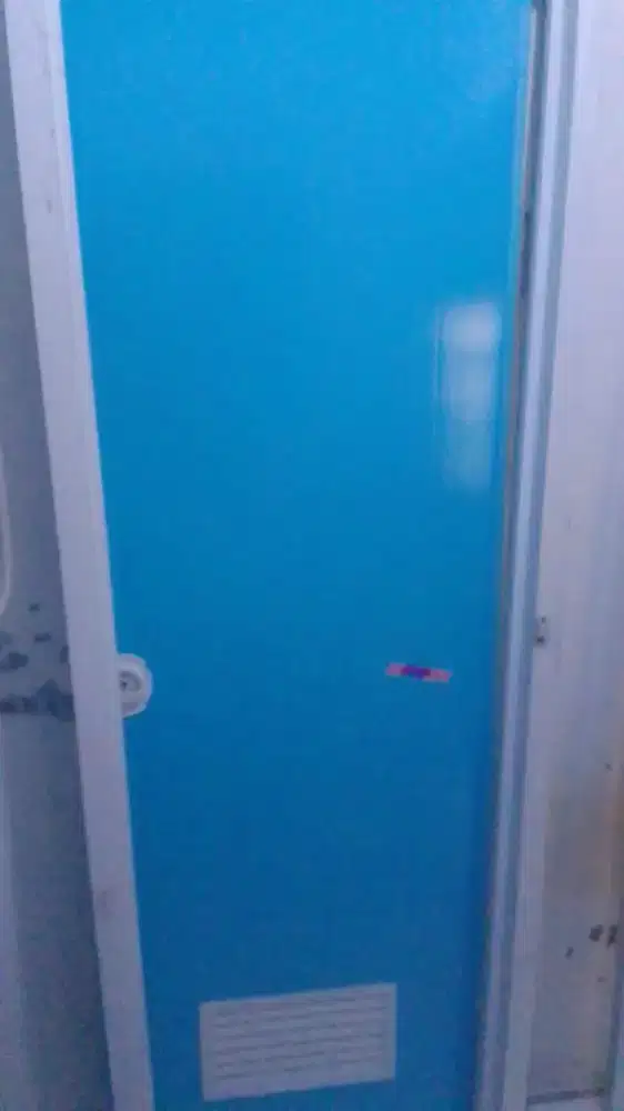 Dijual pintu kamar mandi