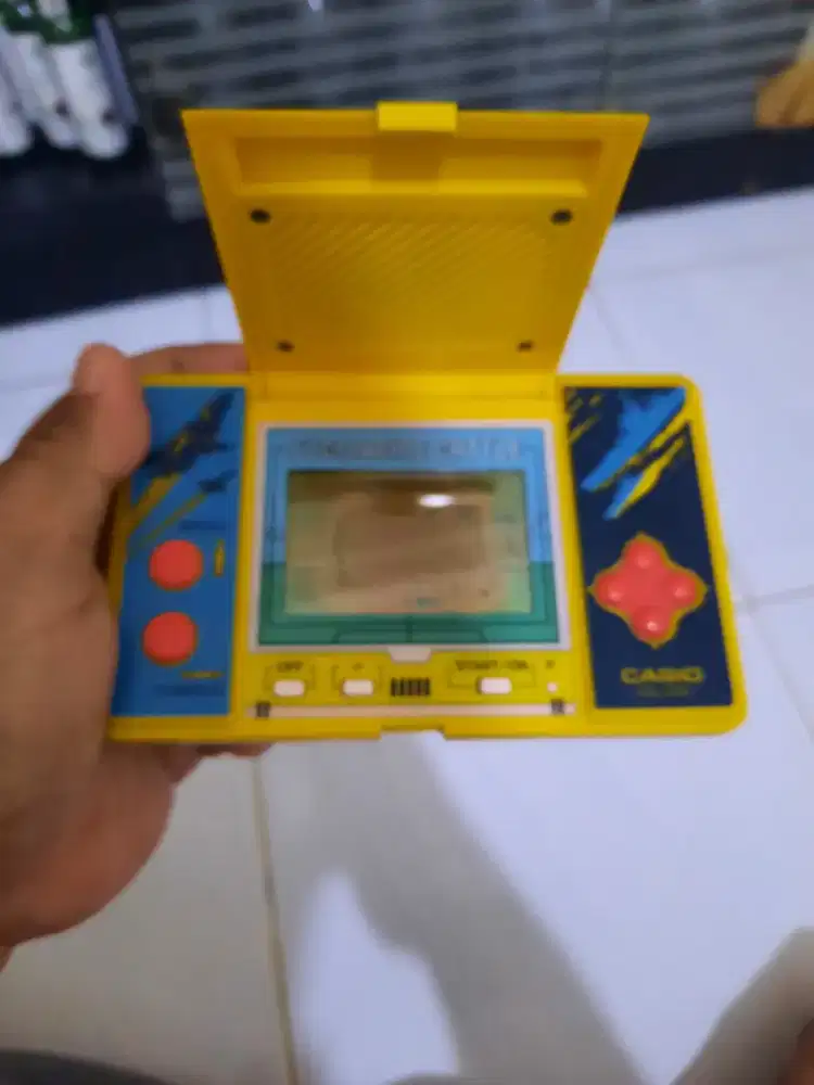 Gamebot submarine